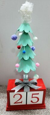 New Allen & Roth Wooden Tabletop Christmas Tree Coundown 15"